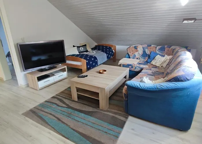 Wittkatis, Laendlich, Naehe Schweriner * Moltow